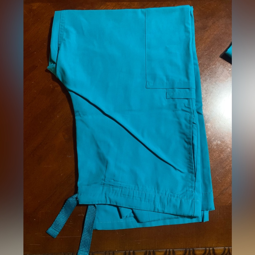 Mt Sinai scrub bottoms